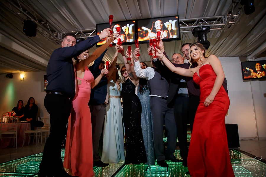 15 ANOS; DEBUTANTE; FESTA DE DEBUTANTE; FESTA DE 15 ANOS; ENSAIO DE DEBUTANTE; ENSAIO DE 15 ANOS; FESTA DE DEBUTANTE; FESTA DE 15 ANOS; CHACARA ABURA; MAKING OF DEBUTANTE; FOTOGRAFO DE 15 ANOS; 15 ANOS CURITIBA; VESTIDO DE DEBUTANTE; VESTIDO 15 ANOS