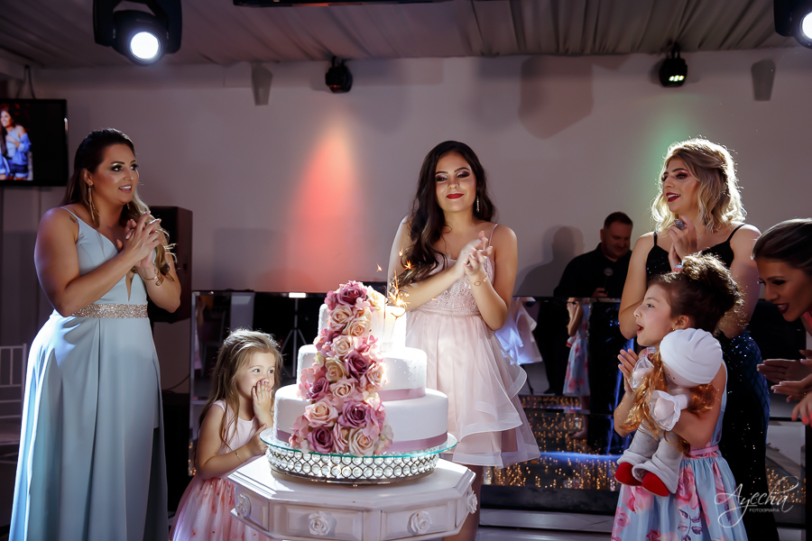 CERIMONIAL 15 ANOS; 15 ANOS CURITIBA; FOTOGRAFIA DE 15 ANOS; DEBUTANTE CURITIBA 