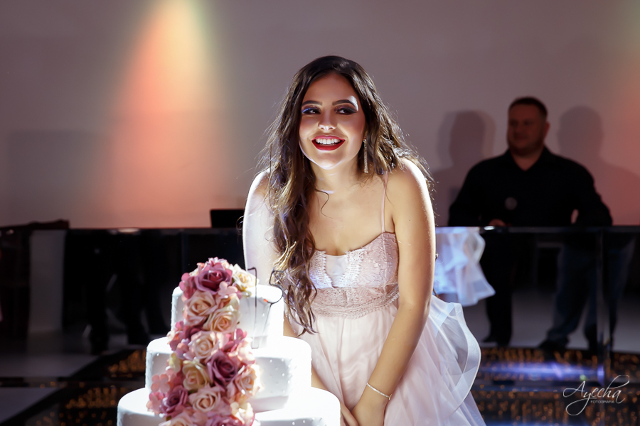 CERIMONIAL 15 ANOS; 15 ANOS CURITIBA; FOTOGRAFIA DE 15 ANOS; DEBUTANTE CURITIBA 