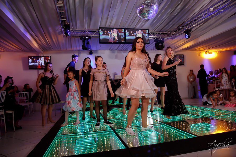 CERIMONIAL 15 ANOS; 15 ANOS CURITIBA; FOTOGRAFIA DE 15 ANOS; DEBUTANTE CURITIBA 