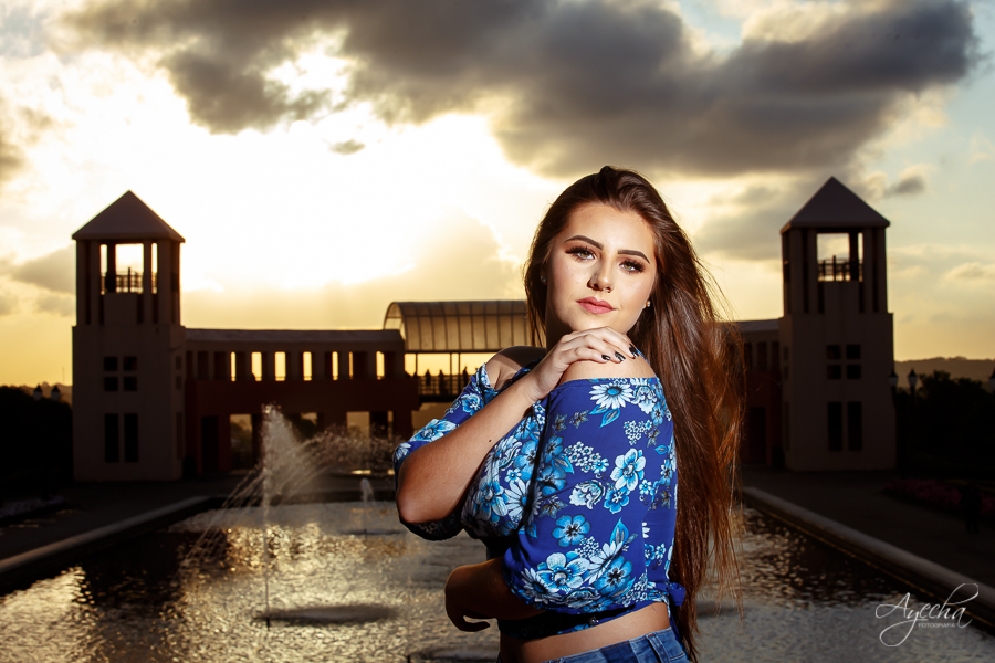 15 anos curitiba; ensaio de 15 anos; clipe de 15 anos; vídeo de 15 anos; fotos de 15 anos; ideias para 15 anos; debutantes; debutantes curitiba; deborah ayecha fotografia; eventos curitiba; festas curitiba; fornecedores curitiba;