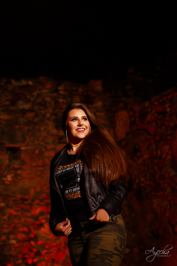 15 anos curitiba; ensaio de 15 anos; clipe de 15 anos; vídeo de 15 anos; fotos de 15 anos; ideias para 15 anos; debutantes; debutantes curitiba; deborah ayecha fotografia; eventos curitiba; festas curitiba; fornecedores curitiba;