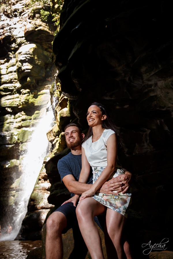 Buraco do Padre; ensaio ponta grossa; casamento ponta grossa; casamento curitiba; pré wedding curitiba; deborah ayecha fotografia; ensaio pré wedding, ensaio aventura; fotos aventura; trilha; cachoeira da mariquinha