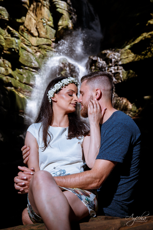 Buraco do Padre; ensaio ponta grossa; casamento ponta grossa; casamento curitiba; pré wedding curitiba; deborah ayecha fotografia; ensaio pré wedding, ensaio aventura; fotos aventura; trilha; cachoeira da mariquinha