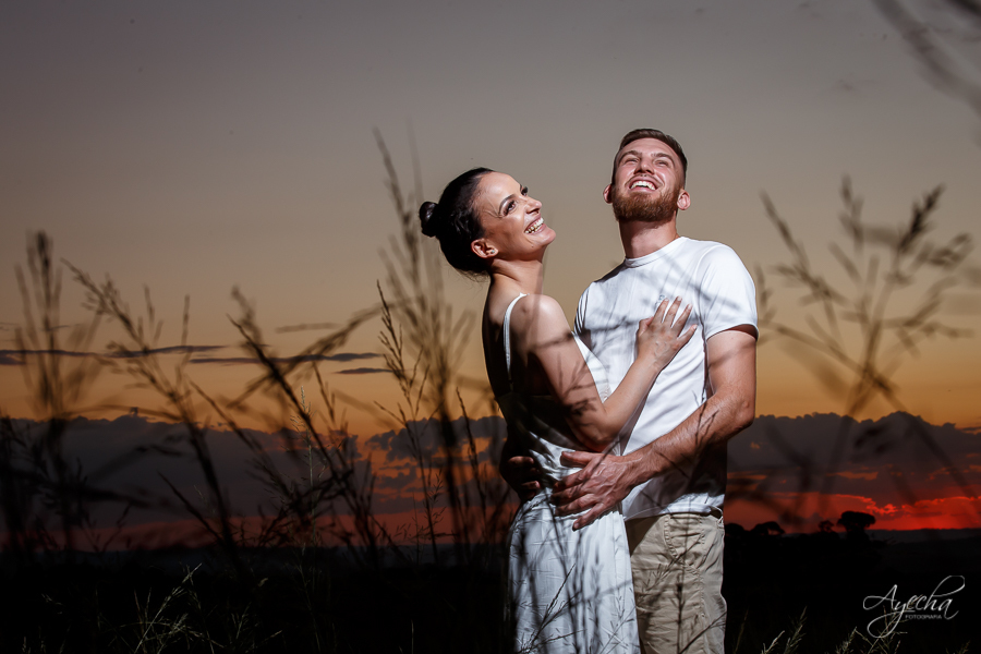 Buraco do Padre; ensaio ponta grossa; casamento ponta grossa; casamento curitiba; pré wedding curitiba; deborah ayecha fotografia; ensaio pré wedding, ensaio aventura; fotos aventura; trilha; cachoeira da mariquinha