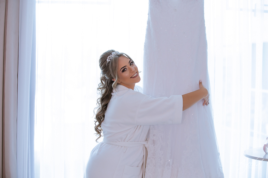 Deborah Ayecha Fotografia; Hotel Bolsi; Casamentos Hotel Bolsi; Casamentos Colombo; Casamentos Curitiba; Noivas de Curitiba; Noivas de Colombo; Cerimonial Curitiba; Eventos Curitiba; Fotografia de Casamento; Noivas Curitibanas; Fotógrafos Curitiba