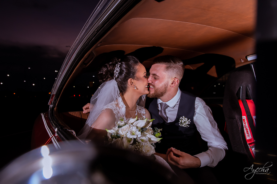 Noivas Curitibanas; Fotografo de Casamento Curitiba; Deborah Ayecha Fotografia; Rita Gonzales Maquiadora; Ensaio Parque das Aguas Piraquara; Vallejo Eventos; Eventos Piraquara; Eventos Curitiba; Fotografia de Casamento; Noivas Pinhais; Cerimoniale