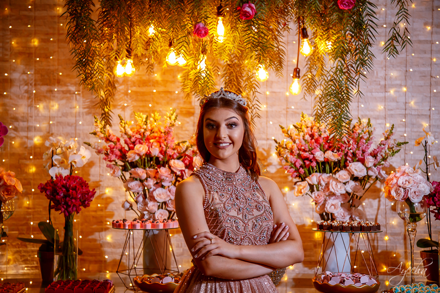 Cynthia Ayres Decoração; 15 anos; Debutantes Curitiba; Associação Sanepar Curitiba; 15 anos bailarina; balada 15 anos; deborah ayecha fotografia; fotógrafos curitiba; melhores fotografos casamento curitiba; ensaio debutante; ensaios curitiba;