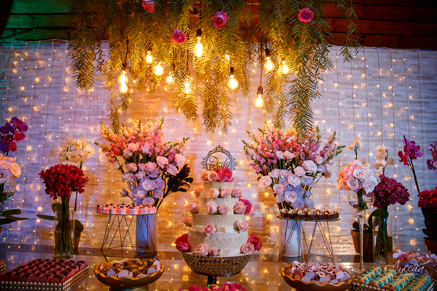 Cynthia Ayres Decoração; 15 anos; Debutantes Curitiba; Associação Sanepar Curitiba; 15 anos bailarina; balada 15 anos; deborah ayecha fotografia; fotógrafos curitiba; melhores fotografos casamento curitiba; ensaio debutante; ensaios curitiba;