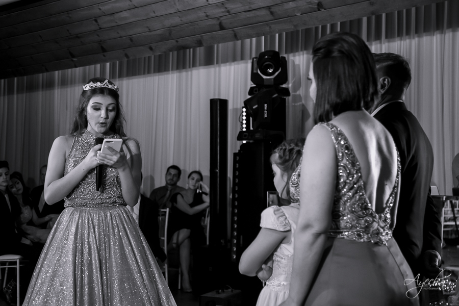 Cynthia Ayres Decoração; 15 anos; Debutantes Curitiba; Associação Sanepar Curitiba; 15 anos bailarina; balada 15 anos; deborah ayecha fotografia; fotógrafos curitiba; melhores fotografos casamento curitiba; ensaio debutante; bolo vivo 15 anos;