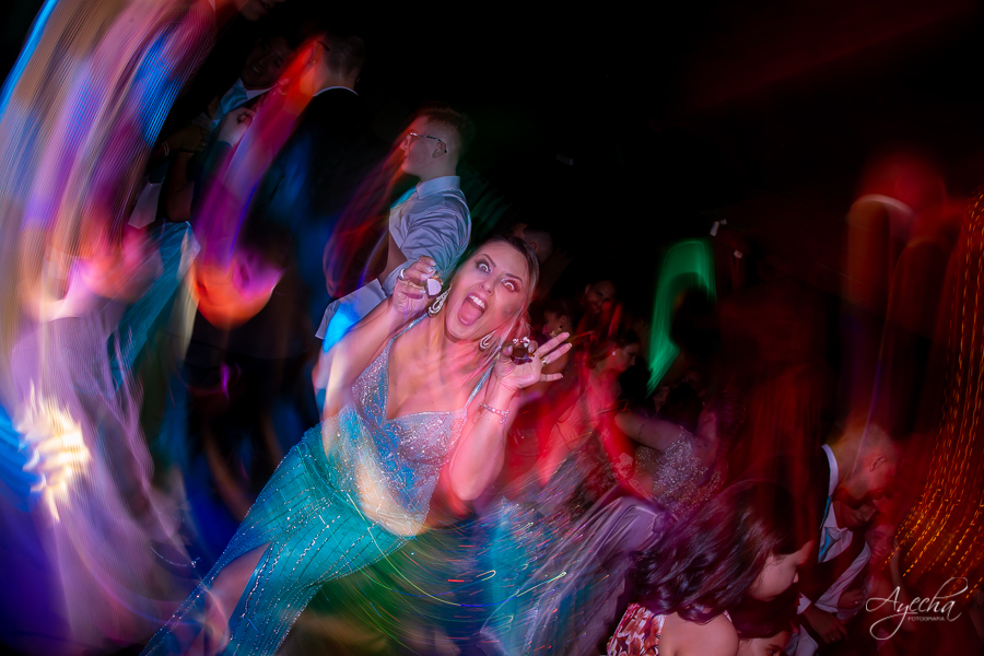 Cynthia Ayres Decoração; 15 anos; Debutantes Curitiba; Associação Sanepar Curitiba; 15 anos bailarina; balada 15 anos; deborah ayecha fotografia; fotógrafos curitiba; melhores fotografos casamento curitiba; ensaio debutante; bolo vivo 15 anos;