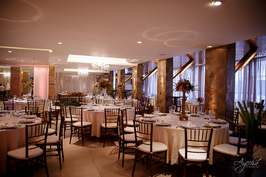 Casamento Perpétuo Socorro; Bella Vista Eventos; Tânia Marcelino; Diovanne Camilo, Invent Art; Noivas Curitibanas; Fotografia de Casamento Curitiba; Casamentos Colombo; Eventos Curitiba; Liliane Prado Make; 