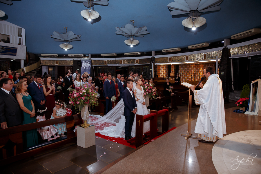 Casamento Perpétuo Socorro; Bella Vista Eventos; Tânia Marcelino; Diovanne Camilo, Invent Art; Noivas Curitibanas; Fotografia de Casamento Curitiba; Casamentos Colombo; Eventos Curitiba; Liliane Prado Make; Casamento Couto Pereira
