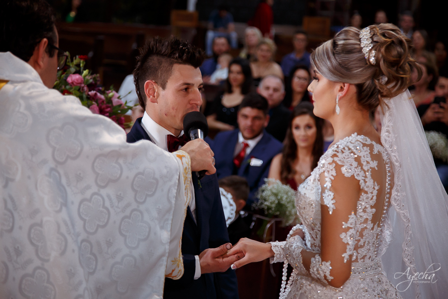 Casamento Perpétuo Socorro; Bella Vista Eventos; Tânia Marcelino; Diovanne Camilo, Invent Art; Noivas Curitibanas; Fotografia de Casamento Curitiba; Casamentos Colombo; Eventos Curitiba; Liliane Prado Make; Casamento Couto Pereira