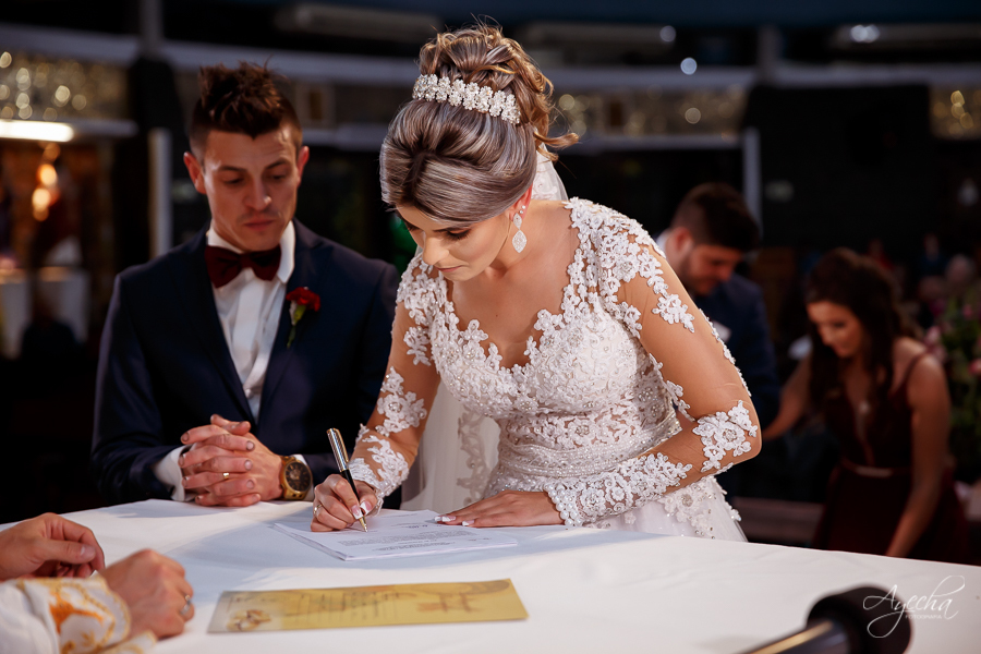 Casamento Perpétuo Socorro; Bella Vista Eventos; Tânia Marcelino; Diovanne Camilo, Invent Art; Noivas Curitibanas; Fotografia de Casamento Curitiba; Casamentos Colombo; Eventos Curitiba; Liliane Prado Make; Casamento Couto Pereira