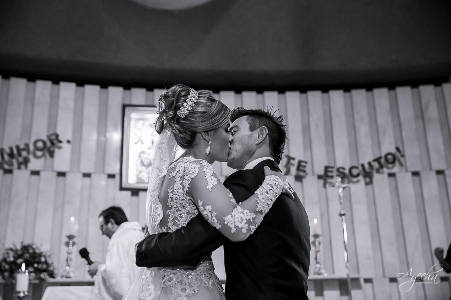 Casamento Perpétuo Socorro; Bella Vista Eventos; Tânia Marcelino; Diovanne Camilo, Invent Art; Noivas Curitibanas; Fotografia de Casamento Curitiba; Casamentos Colombo; Eventos Curitiba; Liliane Prado Make; Casamento Couto Pereira