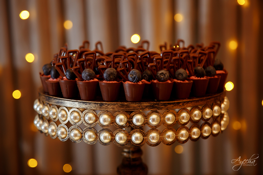 Casamento Perpétuo Socorro; Bella Vista Eventos; Tânia Marcelino; Diovanne Camilo, Invent Art; Noivas Curitibanas; Fotografia de Casamento Curitiba; Casamentos Colombo; Eventos Curitiba; Liliane Prado Make; Casamento Teatro Paiol; Noivos Teatro Paiol; 