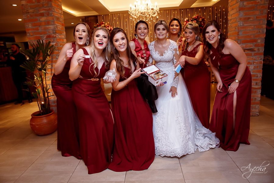 Casamento Perpétuo Socorro; Bella Vista Eventos; Tânia Marcelino; Diovanne Camilo, Invent Art; Noivas Curitibanas; Fotografia de Casamento Curitiba; Casamentos Colombo; Eventos Curitiba; Liliane Prado Make; Casamento Teatro Paiol; Noivos Teatro Paiol; 
