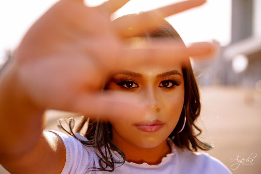 Ensaio urbano; Ensaio em Curitiba; 15 anos curitiba; debutantes curitiba; ensaio de debutante curitiba; debutantes piraquara; pinhais; são josé dos pinhais; praça nossa senhora de salete; 