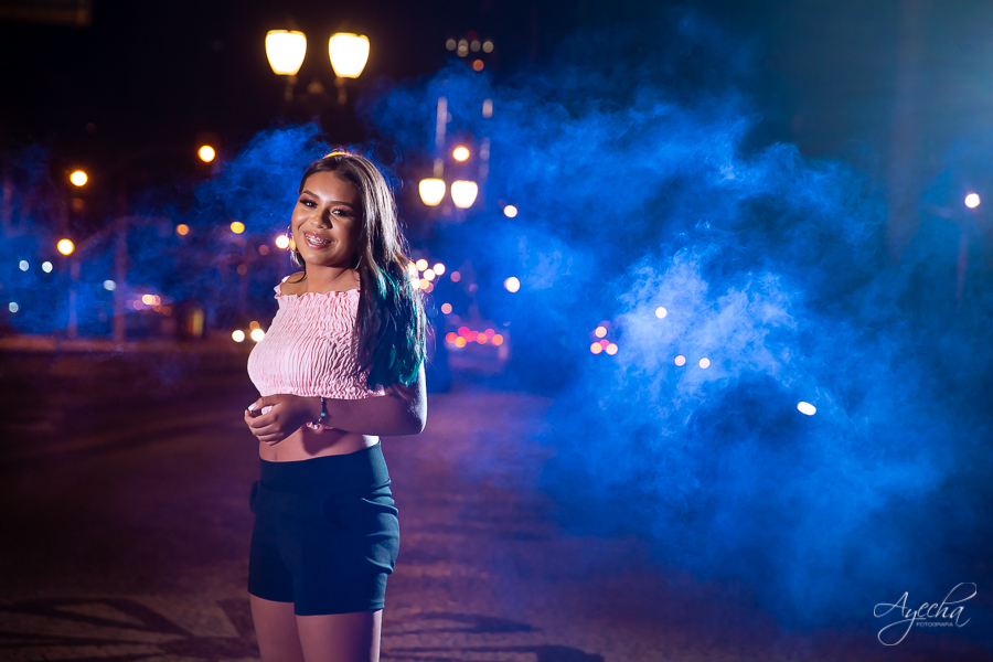 Ensaio urbano; Ensaio em Curitiba; 15 anos curitiba; debutantes curitiba; ensaio de debutante curitiba; debutantes piraquara; pinhais; melhores fotógrafos de curitiba; praça nossa senhora de salete; ensaio por do sol; deborah ayecha fotografia