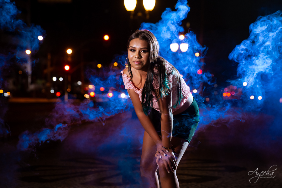 Ensaio urbano; Ensaio em Curitiba; 15 anos curitiba; debutantes curitiba; ensaio de debutante curitiba; debutantes piraquara; pinhais; melhores fotógrafos de curitiba; praça nossa senhora de salete; ensaio por do sol; deborah ayecha fotografia