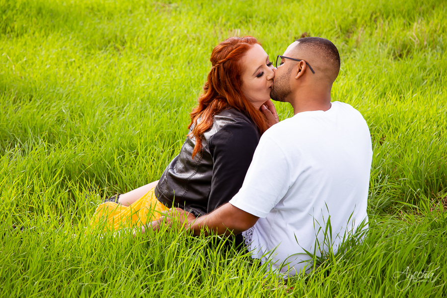 Ensaio no campo; ensaio com caminhão; scania; chácara nogarotto; ateliê marjô schastai, chácaras para ensaio curitiba; ensaio agro; pré wedding; fotógrafos de casamento; idéias para ensaio de casal; ensaio de casamento; 