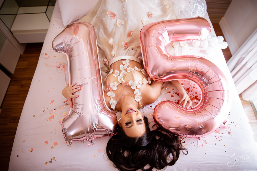 ensaio de 15 anos curitiba; ensaios em casa; ensaio no parque tanguá; melhores fotógrafos de curitiba; debutantes; xv anos; ensaio fotográfico; fotos de xv anos; book 15 anos; ângela gramazzio; vestidos de debutante; baile de debutante; 