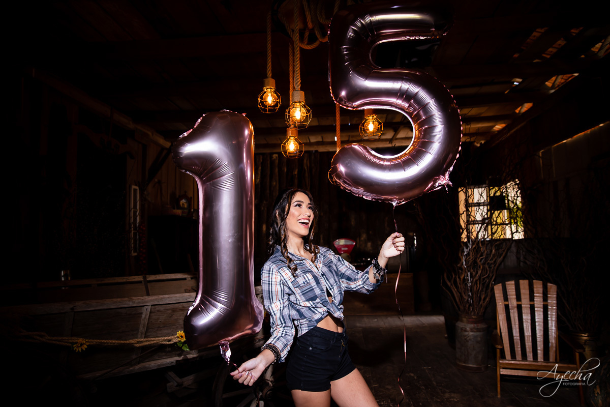 15 anos curitiba; ensaio 15 anos; ensaio debutante; book 15 anos; chácara ienkot; 15 anos urbano; 15 anos romantico; debutante street; chacara para ensaios; vestido debutante; 