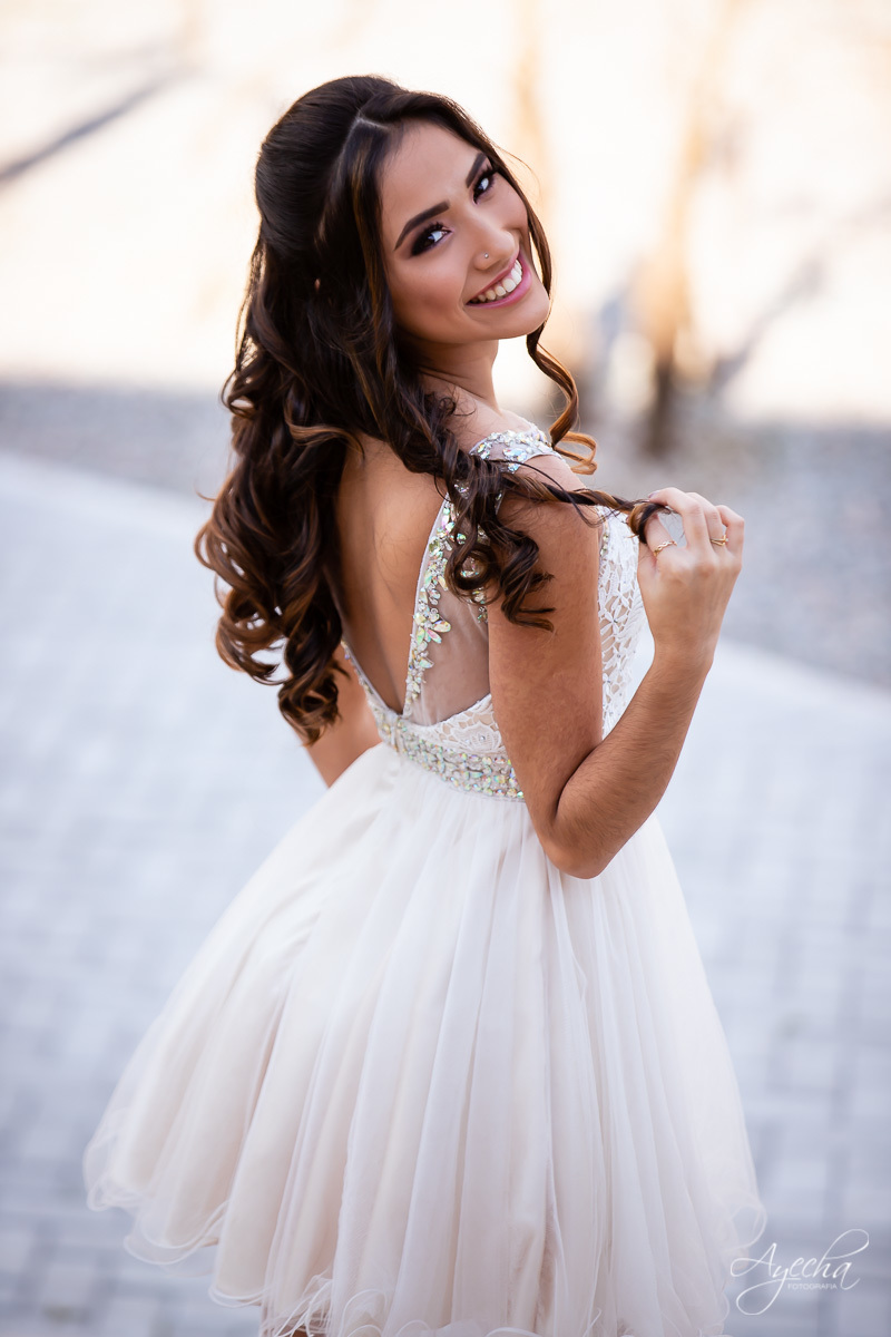 15 anos curitiba; ensaio 15 anos; ensaio debutante; book 15 anos; chácara ienkot; 15 anos urbano; 15 anos romantico; debutante street; chacara para ensaios; vestido debutante; 