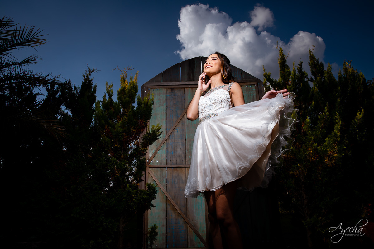 15 anos curitiba; ensaio 15 anos; ensaio debutante; book 15 anos; chácara ienkot; 15 anos urbano; 15 anos romantico; debutante street; chacara para ensaios; vestido debutante; 