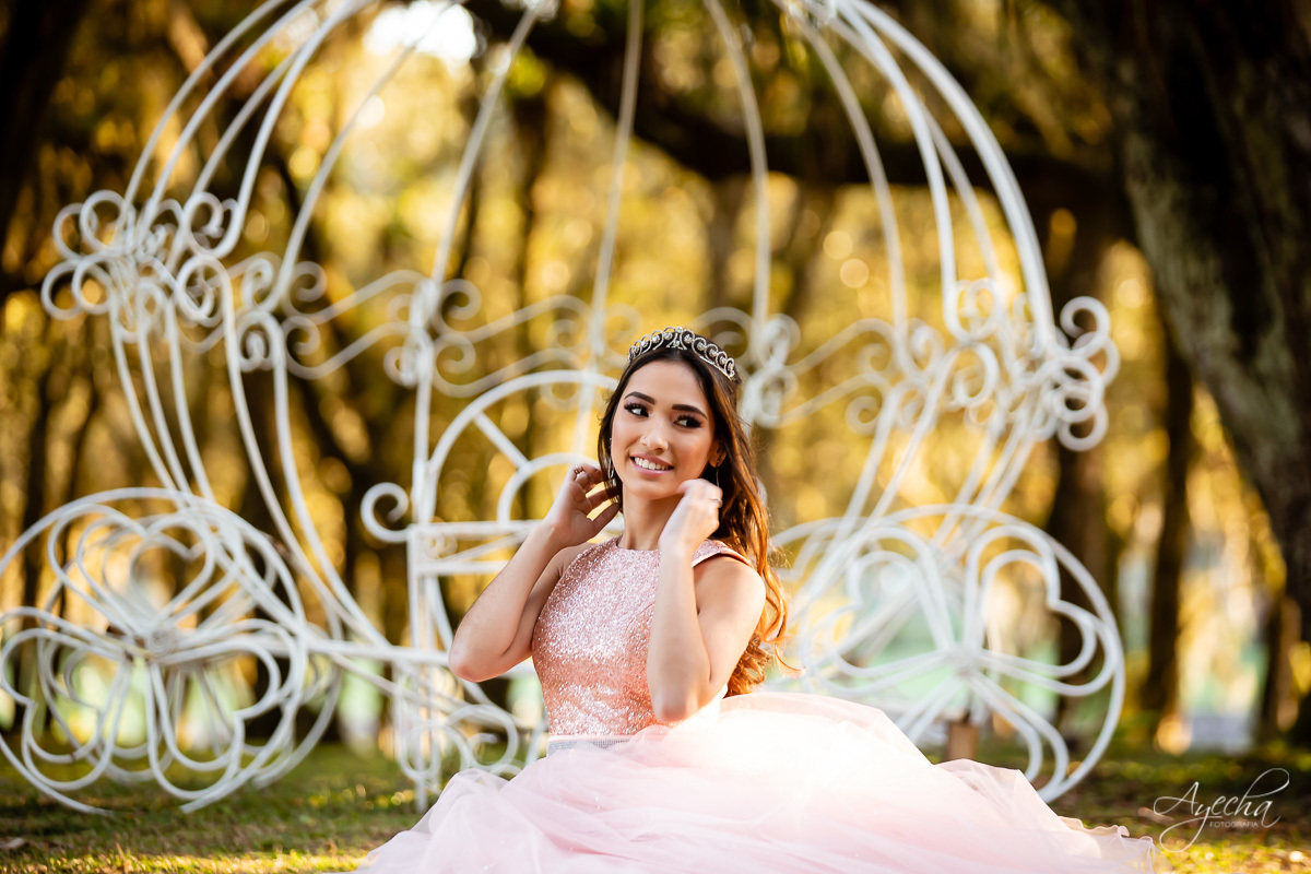 15 anos curitiba; ensaio 15 anos; ensaio debutante; book 15 anos; chácara ienkot; 15 anos urbano; 15 anos romantico; debutante street; chacara para ensaios; vestido debutante; festa 5 anos; pinterest; tumbler; balões; 