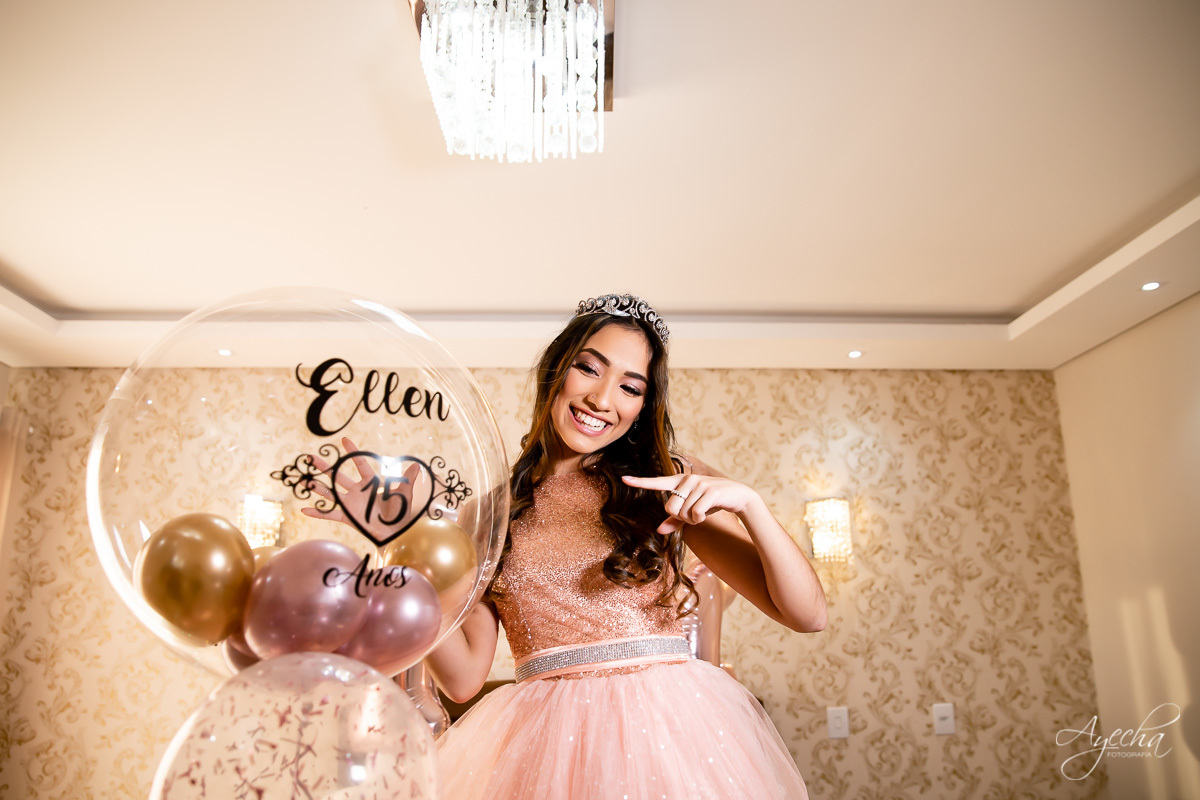 15 anos curitiba; ensaio 15 anos; ensaio debutante; book 15 anos; chácara ienkot; 15 anos urbano; 15 anos romantico; debutante street; chacara para ensaios; vestido debutante; festa 5 anos; pinterest; tumbler; balões; 