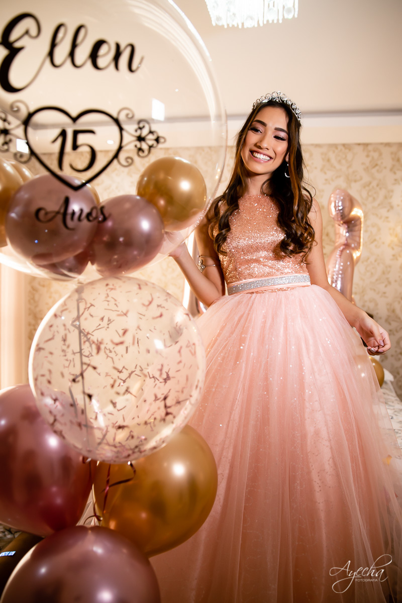 15 anos curitiba; ensaio 15 anos; ensaio debutante; book 15 anos; chácara ienkot; 15 anos urbano; 15 anos romantico; debutante street; chacara para ensaios; vestido debutante; festa 5 anos; pinterest; tumbler; balões; 