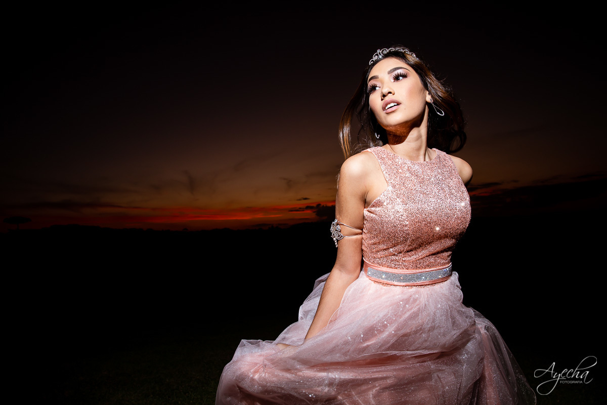 15 anos curitiba; ensaio 15 anos; ensaio debutante; book 15 anos; chácara ienkot; 15 anos urbano; 15 anos romantico; debutante street; chacara para ensaios; vestido debutante; festa 5 anos; pinterest; tumbler; balões; 