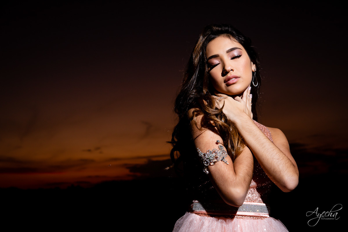 15 anos curitiba; ensaio 15 anos; ensaio debutante; book 15 anos; chácara ienkot; 15 anos urbano; 15 anos romantico; debutante street; chacara para ensaios; vestido debutante; festa 5 anos; pinterest; tumbler; balões; 