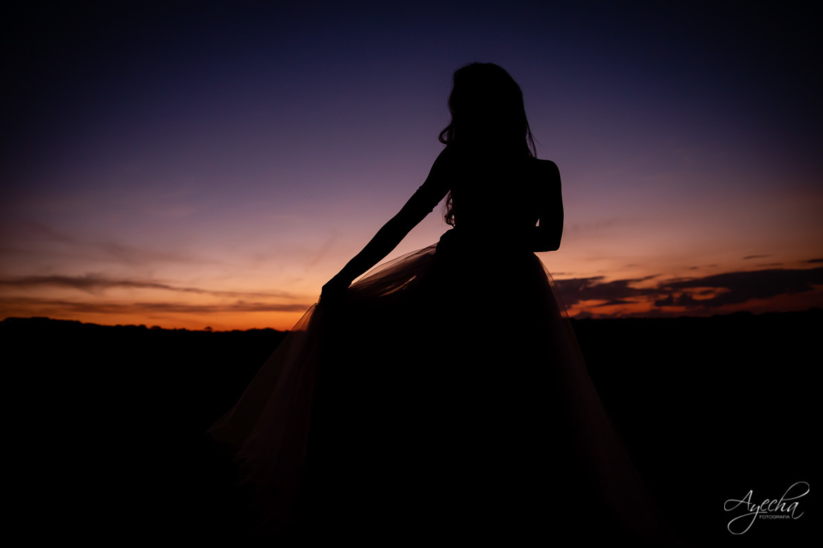 15 anos curitiba; ensaio 15 anos; ensaio debutante; book 15 anos; chácara ienkot; 15 anos urbano; 15 anos romantico; debutante street; chacara para ensaios; vestido debutante; festa 5 anos; pinterest; tumbler; balões; 