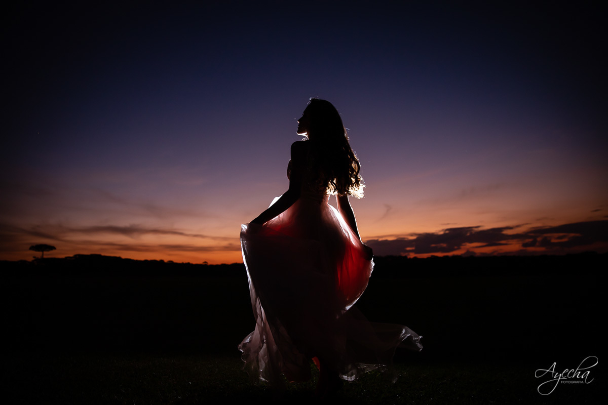 15 anos curitiba; ensaio 15 anos; ensaio debutante; book 15 anos; chácara ienkot; 15 anos urbano; 15 anos romantico; debutante street; chacara para ensaios; vestido debutante; festa 5 anos; pinterest; tumbler; balões; 