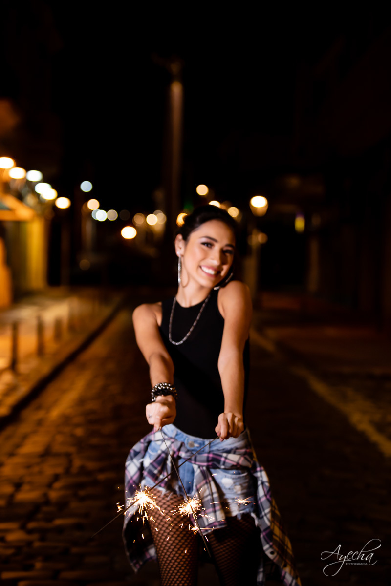 15 anos curitiba; ensaio 15 anos; ensaio debutante; book 15 anos; chácara ienkot; 15 anos urbano; 15 anos romantico; debutante street; chacara para ensaios; vestido debutante; festa 5 anos; pinterest; tumbler; balões; 