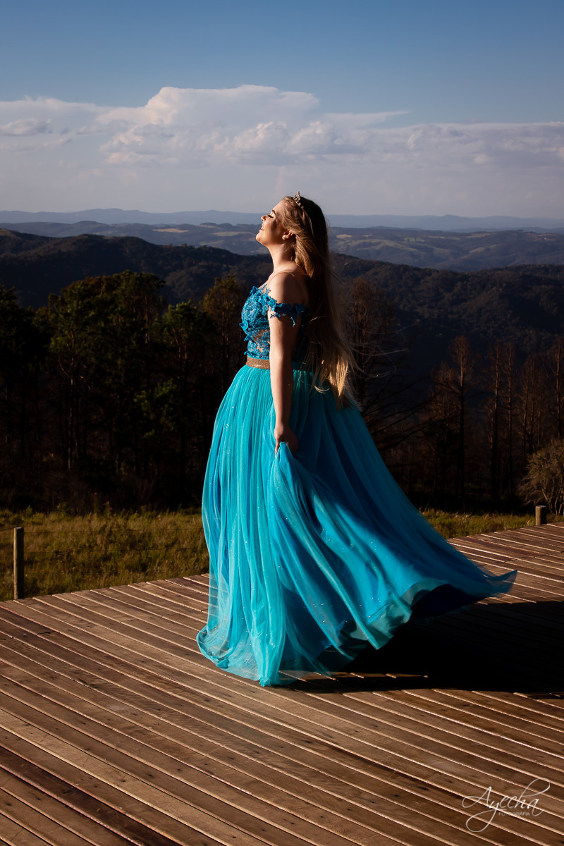 Ensaio debutante coutry, ensaio 15 anos cavalo, ensaio são luiz do purunã, debutar, ensaio princesa; vestido de debutante araucária; ensaio fazenda, 