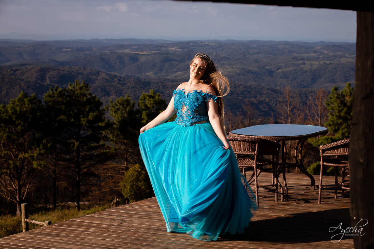 Ensaio debutante coutry, ensaio 15 anos cavalo, ensaio são luiz do purunã, debutar, ensaio princesa; vestido de debutante araucária; ensaio fazenda, 