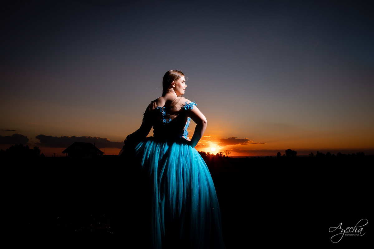 Ensaio debutante coutry, ensaio 15 anos cavalo, ensaio são luiz do purunã, debutar, ensaio princesa; vestido de debutante araucária; ensaio fazenda, jockey clube curitiba, 