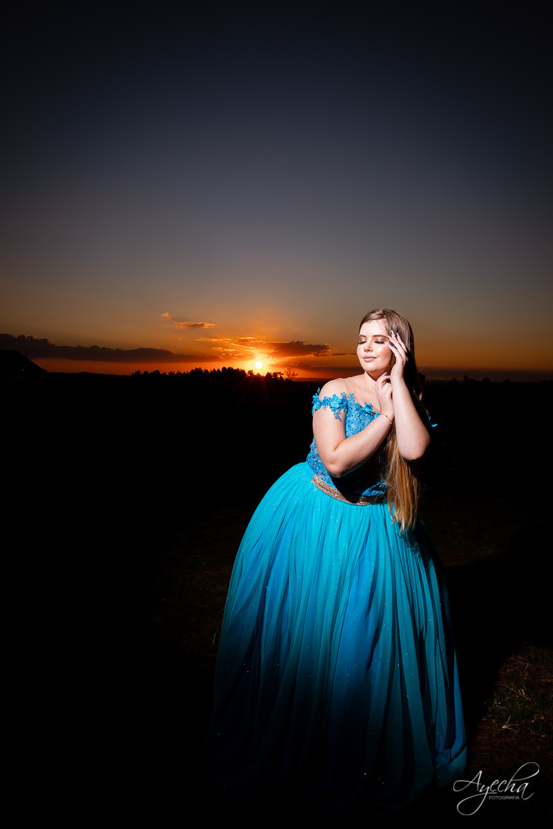 Ensaio debutante coutry, ensaio 15 anos cavalo, ensaio são luiz do purunã, debutar, ensaio princesa; vestido de debutante araucária; ensaio fazenda, jockey clube curitiba, 