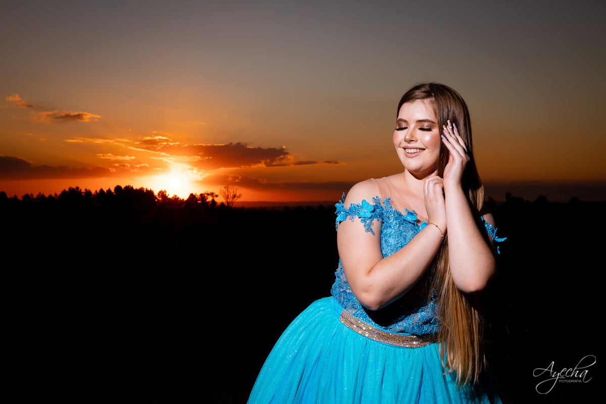 Ensaio debutante coutry, ensaio 15 anos cavalo, ensaio são luiz do purunã, debutar, ensaio princesa; vestido de debutante araucária; ensaio fazenda, jockey clube curitiba, 