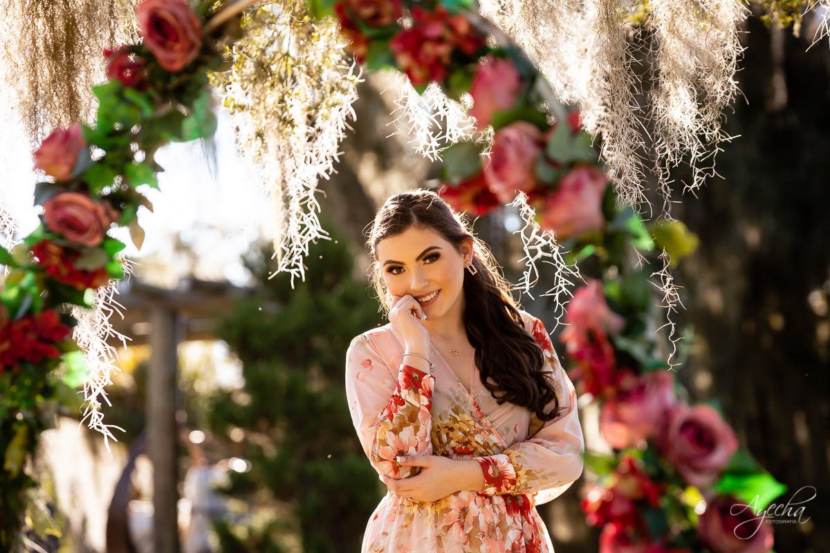 Ensaio 15 anos Curitiba;  São José dos Pinhais; Piraquara;  Debutante Curitiba; Ensaio Teen; Ensaio Celeiro; Ensaio Rústico; xv anos; vestido debutante; ienkot; mc donalds; diabetes; festa 15 anos; melhores fotógrafos curitiba; especialista 15 anos