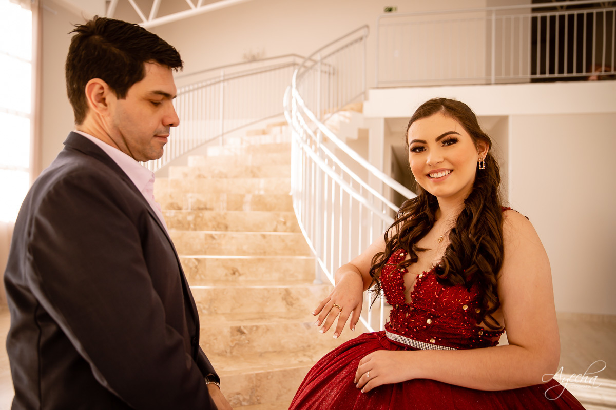 Ensaio 15 anos Curitiba;  São José dos Pinhais; Piraquara;  Debutante Curitiba; Ensaio Teen; Ensaio Celeiro; Ensaio Rústico; xv anos; vestido debutante; ienkot; mc donalds; diabetes; festa 15 anos; melhores fotógrafos curitiba; especialista 15 anos