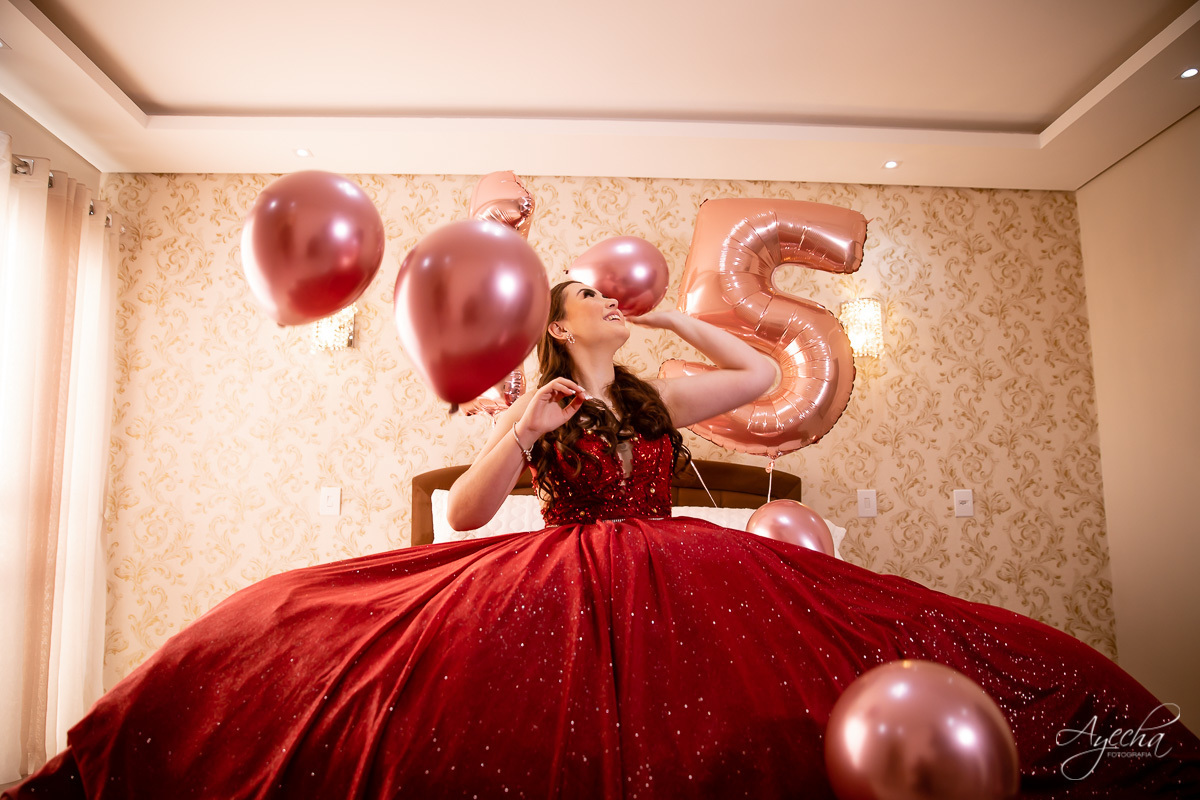 Ensaio 15 anos Curitiba;  São José dos Pinhais; Piraquara;  Debutante Curitiba; Ensaio Teen; Ensaio Celeiro; Ensaio Rústico; xv anos; vestido debutante; ienkot; mc donalds; diabetes; festa 15 anos; melhores fotógrafos curitiba; especialista 15 anos