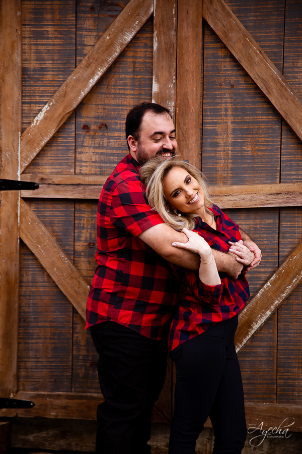 Chácara para ensaios fotográficos em curitiba; chácara ienkot; ensaio de casamento; ensaio rústico; ensaio no celeiro; pré wedding curitiba; casamentos piraquara; casamentos pinhais; fotógrafos de casamento; locação para ensaio fotográfico; 