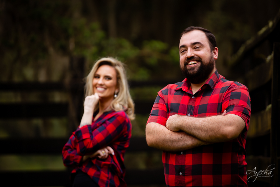 Chácara para ensaios fotográficos em curitiba; chácara ienkot; ensaio de casamento; ensaio rústico; ensaio no celeiro; pré wedding curitiba; casamentos piraquara; casamentos pinhais; fotógrafos de casamento; look para ensaio fotográfico; 