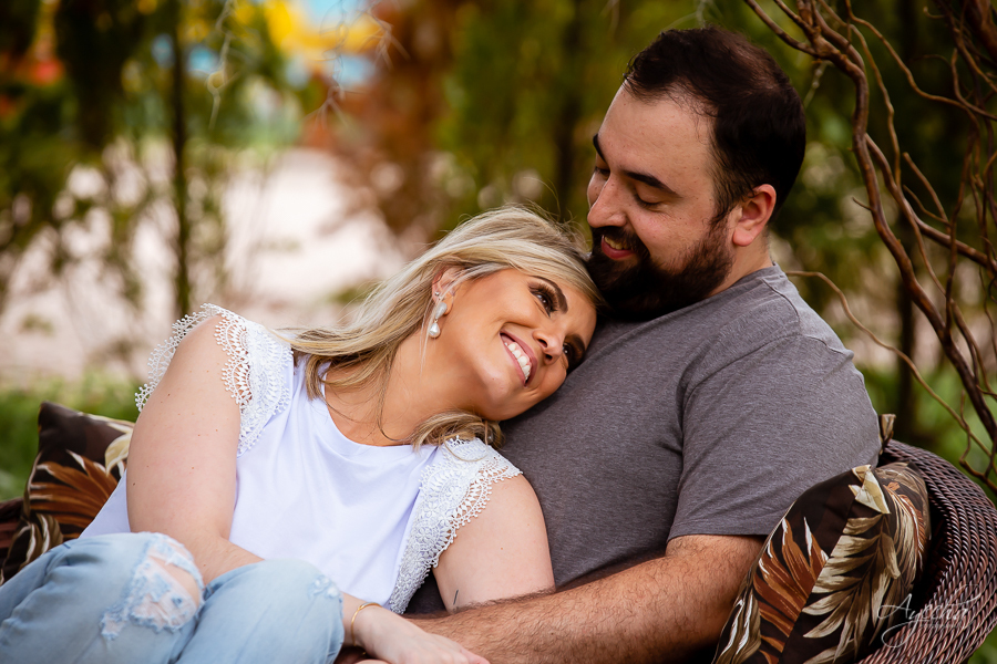 Chácara para ensaios fotográficos em curitiba; chácara ienkot; ensaio de casamento; ensaio rústico; ensaio no celeiro; pré wedding curitiba; casamentos piraquara; casamentos pinhais; fotógrafos de casamento; look para ensaio fotográfico; 