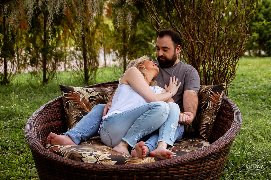 Chácara para ensaios fotográficos em curitiba; chácara ienkot; ensaio de casamento; ensaio rústico; ensaio no celeiro; pré wedding curitiba; casamentos piraquara; casamentos pinhais; fotógrafos de casamento; look para ensaio fotográfico; 